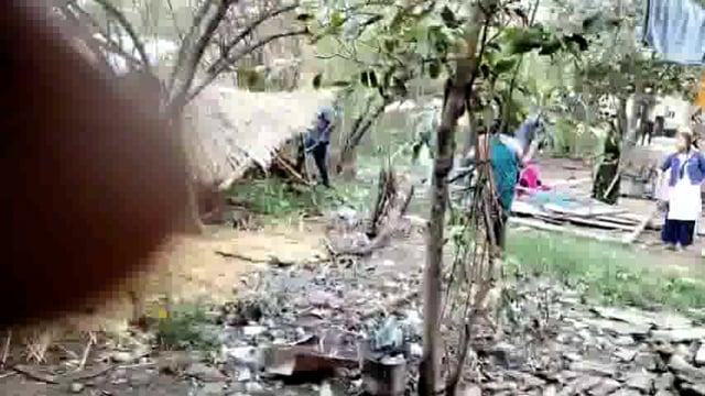 जमीन विवाद में मारपीट, पीड़ित पक्ष को पुलिस ने बैठाया थाने पर, दूसरा पक्ष कर रहा कब्ज़ा