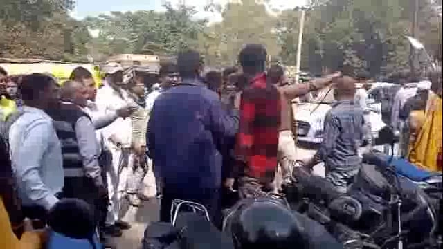 सासाराम में बाइक लेकर भाग रहा चोर रंगे हाथों गिरफ्तार