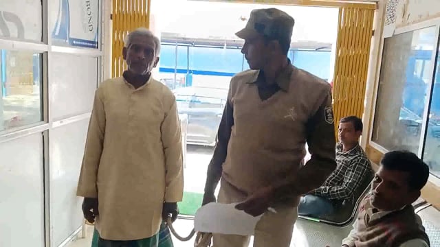 एक कोर्ट वारंटी को पुलिस ने गिरफ्तार कर भेजा जेल
