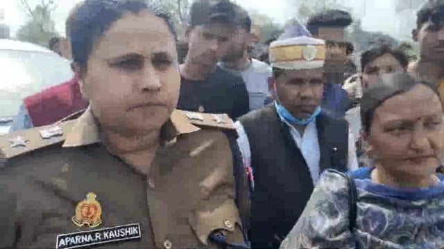 ETA Kasganj Se Badi Khabar shradhaluon se Palti trali Nahar Mein Giri darjanon shradhaluon Ki Maut SP ki bite