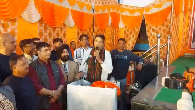 मेरठ योगी फाउंडेशन समूह द्वारा 21 जोड़ों का विवाह संपन्न। पूर्व विधायक  संगीत सोम ने कहा कन्यादान महादान 