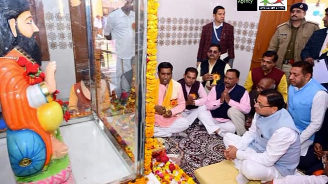 BHEL रानीपुर हरिद्वार में श्री पुष्कर धामी जी  रविदास जी महाराज जयंती मै शामिल हुए 