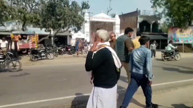 गोंडा:थाने पर वृद्ध महिला के साथ तहरीर देने आए युवक की दबंगों ने की पिटाई