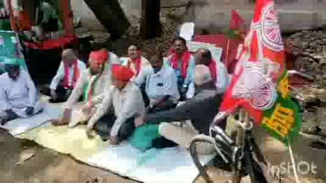 दिल्लीत शेतकरी आंदोलनातील मृत्यू प्रकरणी रोशनवर कारवाई करण्यासाठी कोल्हापूरमध्ये आंदोलन