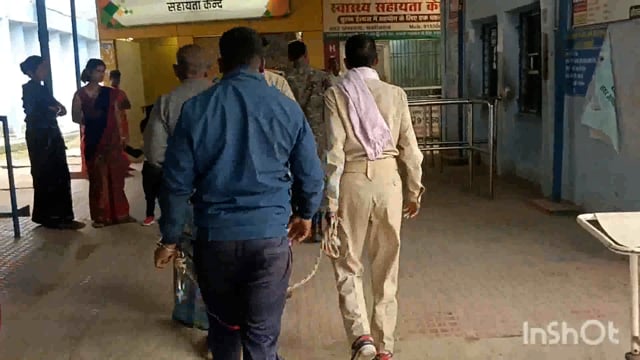 जिले के पीरी बाजार पुलिस ने गिरफ्तार दो वारंटी को सदर अस्पताल मेडिकल जांच-बाद भेजा गया जेल