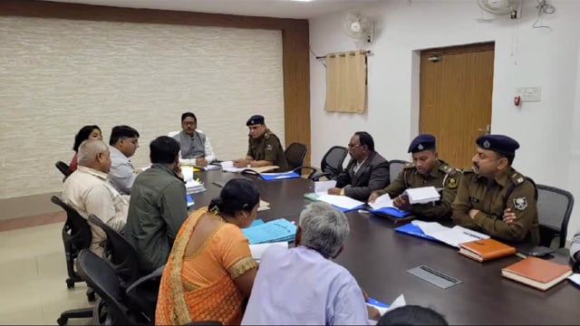 प्रभारी डीएम की अध्यक्षता में सलाहकार समिति की बैठक आयोजित