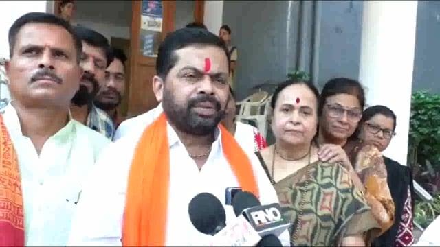 बाजीराव धर्माधिकारी आणि केतकी चितळेवरील गुन्हे तत्काळ मागे घ्या, अन्यथा राज्यभर आंदोलन करू - ब्राम्हण महासंघाचे लातुरकर