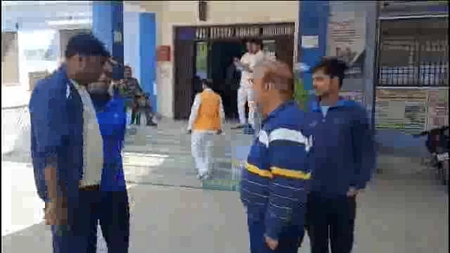 रोहतास के काराकाट में अज्ञात वाहन कि टक्कर से युवक कि मौत पर मचा कोहराम 