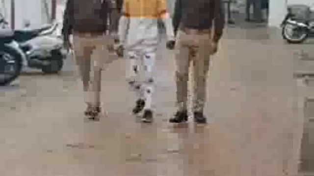 थाना निगोही पुलिस द्वारा अवैध 5 किलो 200 ग्राम डोडा छिलके के साथ एक मादक पदार्थ तस्कर को किया गिरफ्तार