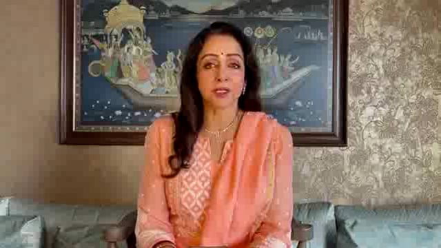 मथुरा से भाजपा लोकसभा प्रत्याशी सिने अभिनेत्री हेमा मालिनी ने टिकट फाइनल होने पर क्या कहा