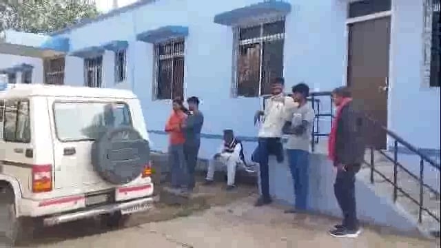 रोहतास में अंनियंत्रित बाईक से महिला कि मौत पर मचा कोहराम 