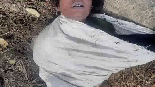 अम्बेडकरनगर- बसखारी थाना क्षेत्र के राष्ट्रीय राजमार्ग 233 पर बोरे में भरी अज्ञात महिला की लाश बरामद, मौके पर पुलिस छानबीन में जुटी।