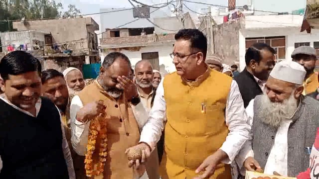 Bhagwanpur:भगवानपुर जिलापंचायत अध्यक्ष श्री किरण चौधरी जी ने किया सड़कों का लोकार्पण ..