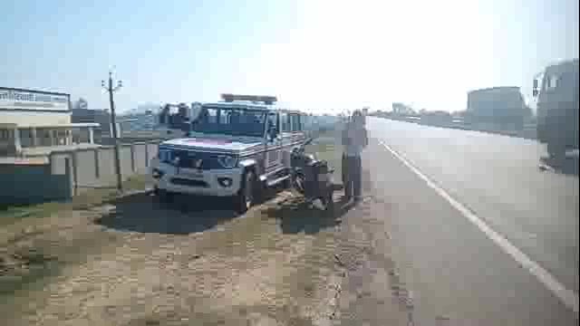 सासाराम में सड़क दुघर्टना में बाईक सवार दो युवक घायल 