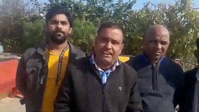 महाशिवरात्रि के पावन अवसर पर अखिल भारत हिंदू महासभा के अध्यक्ष संजय जाट ने तेजो महल के सामने किया गया चल अभिषेक