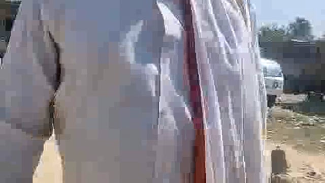 जिले के अम्बेडकर नगर पवित्र धर्मस्थल शिवबाबा के प्रांगण में गाड़ी पार्किंग के नाम पर अवैध वसूली हो रही है।अवैध रूप से स्टैंड संचालित किया जा रहा है जो कि पूर्ण रूप से अवैध है। प्रशासन को मामले को गंभीरता से लेते हुए अवैध रूप से संचालन कर रहे स्टैंड कर्मियों के ऊपर कार्यवाही करनी चाहिए। ताकि यह गोरख धंधा बंद हो सके व श्रद्धालुओं का भरोसा कायम हो सके।