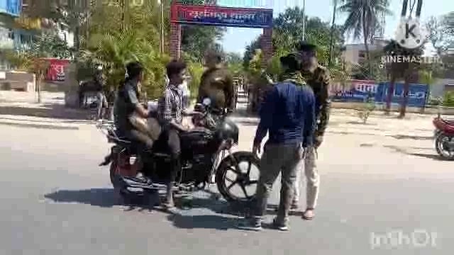 सूर्यगढ़ा पुलिस प्रशासन के द्वारा दो पहिया वाहन जांच चलाया गया जिसमें कई वाहन चालकों का चालान भी काटा गया।