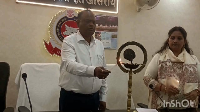 जिला मुख्यालय मंत्रणा कक्ष के सभागार में जिलाधिकारी के अध्यक्षता में जिला स्तरीय समन्वय समिति की बैठक आयोजित।