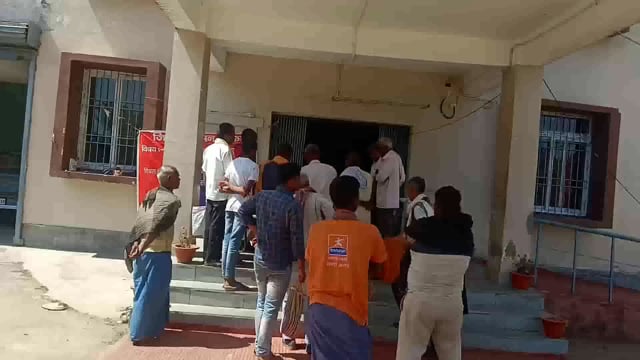 भूमि संबंधी मामले के निपटारे हेतु आयोजित जनता दरबार में पांच मामले का हुआ निष्पादन