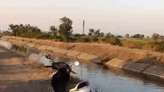 आरफळचे पाणी सोडल्याने शेतकऱ्यांना दिलासा