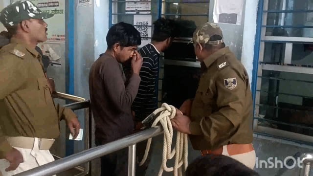 मेदनी चौकी पुलिस ने गिरफ्तार शराब कारोबारी को जेल एवं शराबी को भेजा न्याययिक हिरासत में