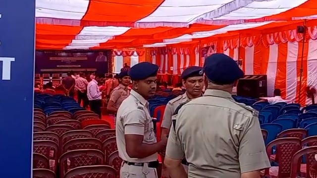 ଆଜି ମୋଦିଙ୍କ ଦ୍ୱାରା ଦଶଟି ବନ୍ଦେ ଭାରତ ଟ୍ରେନର  ଶୁଭାରଂଭ, କୋରାପୁଟ ରେଳ  ପ୍ରାଗଁଣରେ  ଉତ୍ସଵ l