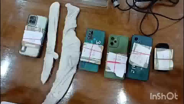 चोरी की बाइक मोबाइल एवं लूट के रुपए के साथ 5 अपराधी गिरफ्तार एसपी ने दी जानकारी।