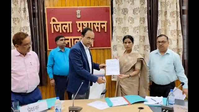 नालंदा, 34 मत प्राप्त कर तनुजा कुमारी बनी जिला पार्षद अध्यक्ष एवं 17 मत प्राप्त कर नरोत्तम कुमार बने उपाध्यक्ष