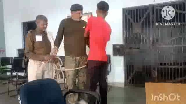 सूर्यगढ़ा थाना पुलिस के द्वारा एक शराब कारोबारी को 40 लीटर देशी  महुआ शराब के साथ गिरफ्तार कर भेजा गया लखीसराय जेल।