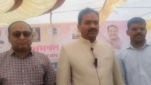 शहरात वनमंत्री सुधीर मुनगंटीवार यांच्या हस्ते ऑनलाईन वनभवन कार्यालयाचे भुमीपूजन संपन्न : उपवनसंरक्षक वाबळे याची माहिती