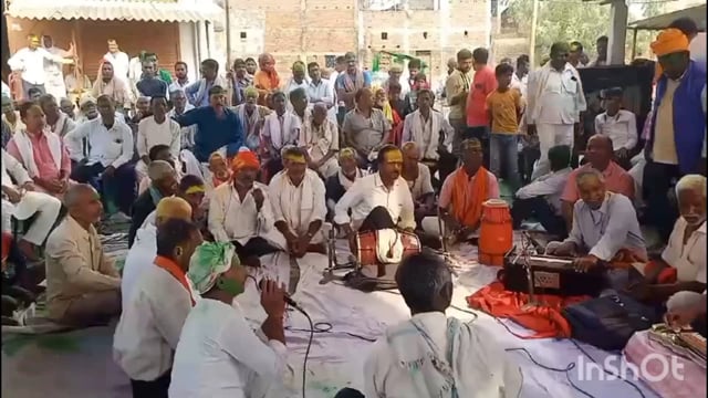 जिले के मननपुर बाजार में राजद पार्टी कार्यकर्ताओं के द्वारा होली मिलन समारोह कार्यक्रम आयोजित।