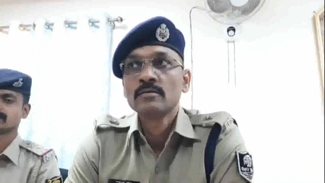 अलग अलग प्रखंड थाना क्षेत्र में पुलिस की कारवाई,बिजली की तार चुराने वाला 8 लोग गिरफ्तार,सदर डीएसपी नुरुल हक ने किया,,,,,