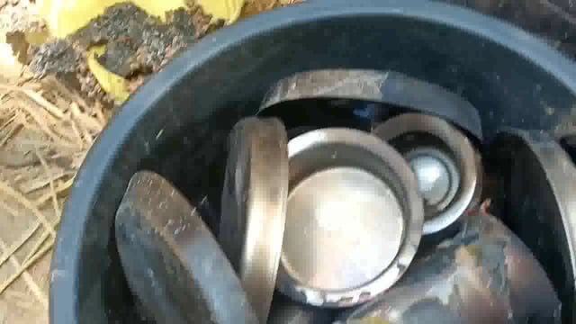 घर में अचानक लगी आग से घर में रखें सारा सामान जलकर हुआ राख, पीड़ित ने अंचलाधिकारी को दिया आवेदन