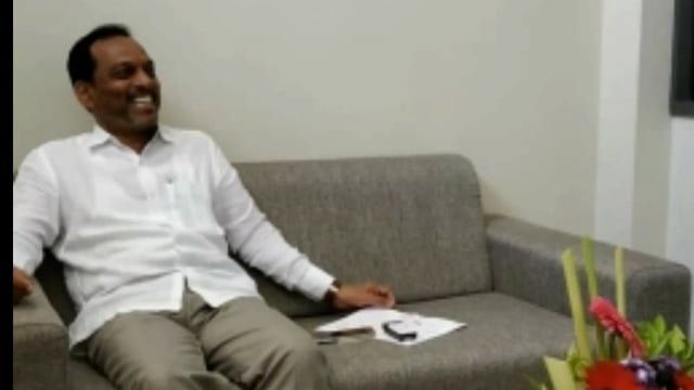 बापूसाहेबांची शिंदे सेनेशी जवळीक
बापूसाहेबांच्या मनात काय? ओळखा बर!