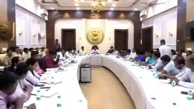 मतदानाच्या टक्केवारीत वाढ होण्यासाठी सर्व यंत्रणांनी प्रयत्न करावे, अमरावती जिल्हाधिकारी सौरभ कटियार