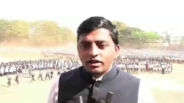 कोल्हापूर में36स्कूलो ने 10500 छात्रो ने मानवी रंगोली से जनजागृती करके पाया एशियन पॅसिफिक राष्ट्रीय रेकॉर्ड 