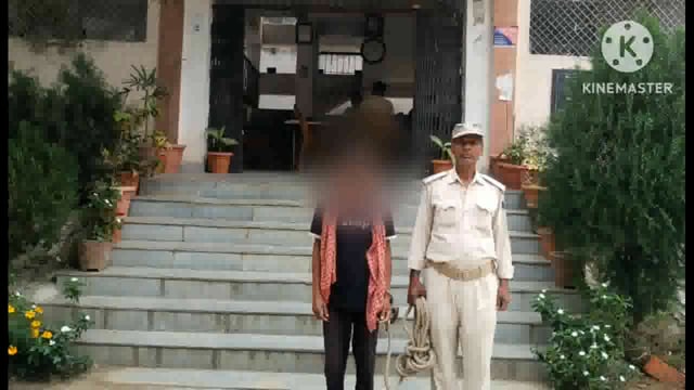 पुलिस ने विभिन्न जगहों में छापेमारी कर दो फरार वारंटी को किया गिरफ्तार भेजा न्यायालय