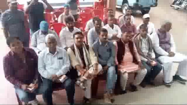 अमरपुर थाना परिसर में हुई शांति समिति की बैठक हुड़दंग मचाने वालों पर रहेगी प्रशासन की नजर