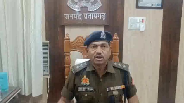 ११० लीटर कच्ची मदिरा के साथ पांच गिरफ्तार


लालगंज सीओ रामसूरत सोनकर की बाइट