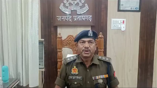 थाना लीलापुर क्षेत्रान्तर्गत ग्राम हण्डौर में कुल 110 लीटर अवैध शराब तथा शराब बनाने के उपकरण के साथ 05 व्यक्ति गिरफ्तार,