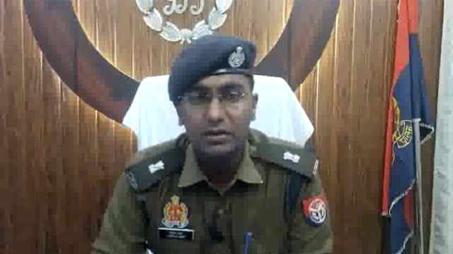 शादी करने के बाद पति ने अपने दोस्त के साथ शारीरिक संबंध बनाने के लिए पत्नी पर बना रहा था दबाव।