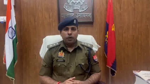 भीम आर्मी जिलाध्यक्ष प्रतापगढ़ को दुष्कर्म के मामले में गिरफ्तार कर जेल भेजने के संबंद्धमें सीओ सदर द्वारा दिया गया बाईट।