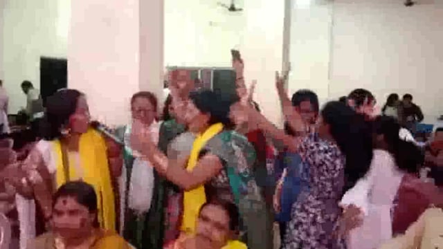 प्रांतीय यादव महासभा जिला इकाई देवघर के तत्वाधान में होली मिलन समारोह का आयोजन किया गया