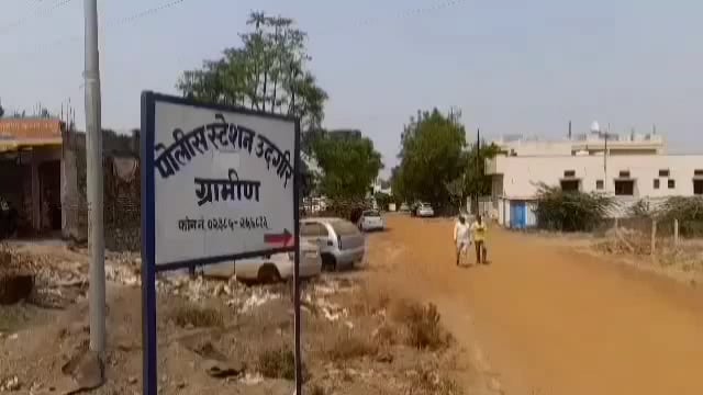 तोंडार येथील तपोवन शिवालय महादेव मंदिराची दानपेटी चोरट्यांने फोडली,ग्रामीण पोलीस ठाण्यात गुन्हा दाखल