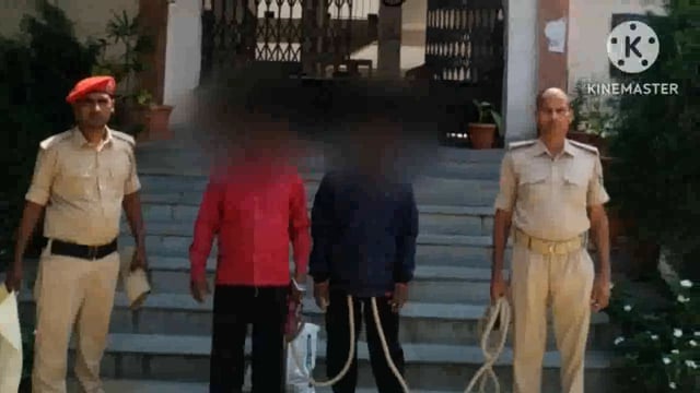 पुलिस ने खरौन्ध एवं चमोथा से 500 लीटर महुआ शराब के साथ दो कारोबारी को किया गिरफ्तार