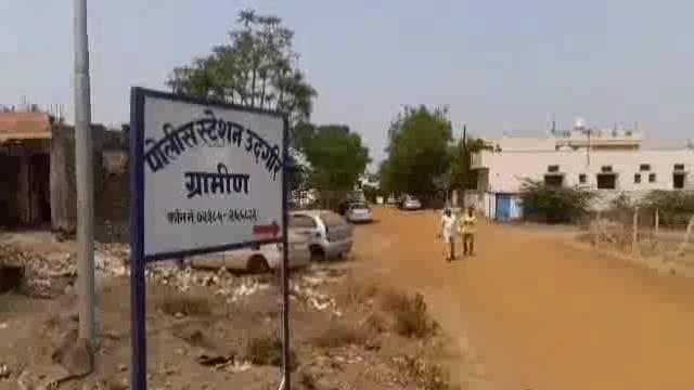 इंस्टाग्रामवर धारधार हत्यारांची रील बनवणाऱ्या दोघा तरुणांकडून,पोलिसांनी चाकू व तलवार केले जप्त,पोलिसांत गुन्हानोंद