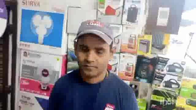 इटियाथोक कस्बे में भारत इलेक्ट्रॉनिक्स की दुकान पर खड़ी मोटरसाइकिल अज्ञात चोर उठा लिए पुलिस को दी गई शिकायत