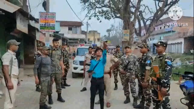 सिरदला प्रखंड के विभिन्न गांवों तथा मुगलों में घरों के छतों पर रखे आपतिजनक सामानों की ड्रोन कैमरे से की गई निगरानी