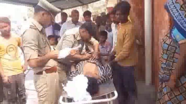 दो सड़क हादसे हुए,जिसमें दो लोगों की मौत हो गई जिससे दो परिवारों में मातम छा गया परिजनों का रो-रो कर बुरा हाल है