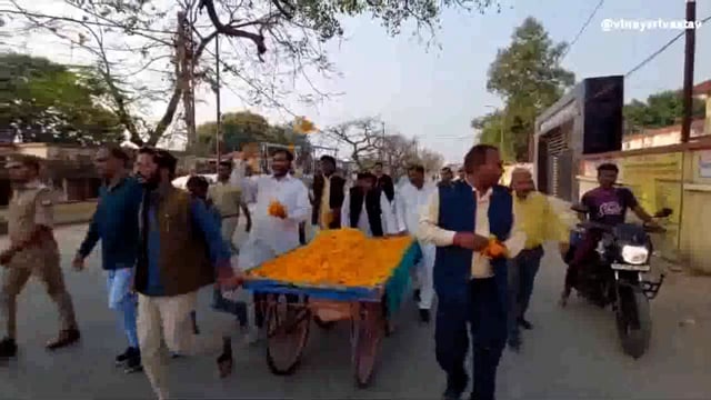 हिंदू मुस्लिम एकता की प्रतीक है फूलों की होली